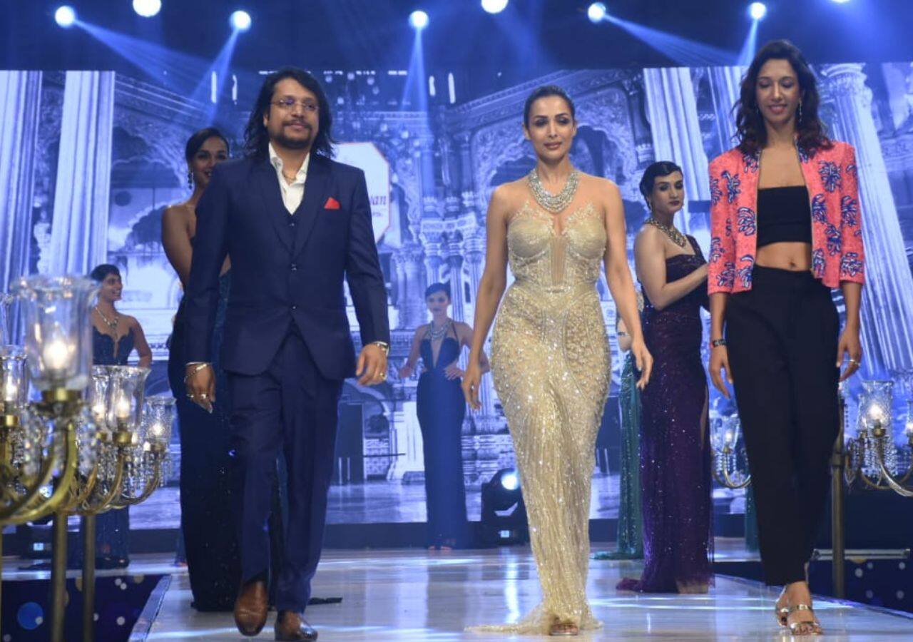 Malaika Arora ramp walk photos gone viral : मलाइका अरोड़ा की रैंप वॉक ...