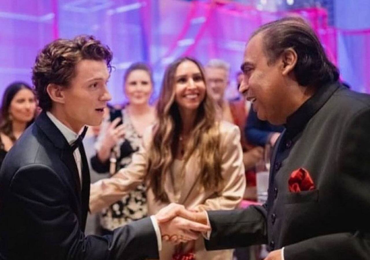 NMACC Day 2 Shah Rukh Khan, Salman Khan pose with Zendaya and Tom