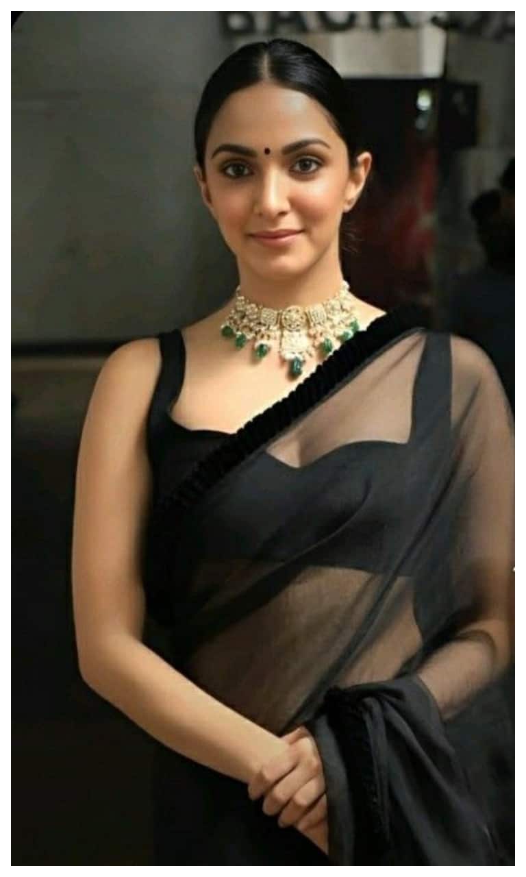 From Suhana Khan To Ananya Pandey: Diwali Saree Inspiration From GenZ  Celebrities | HerZindagi