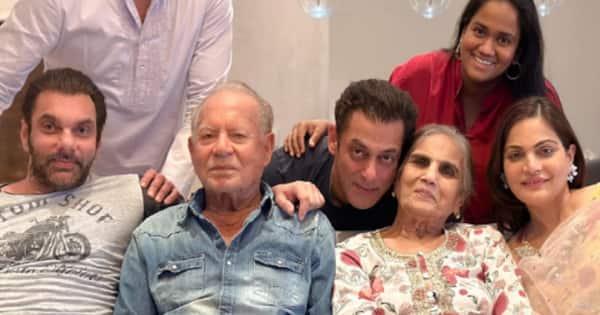Salman Khan pose près de sa mère Salma Khan alors qu’il célèbre l’Aïd avec sa famille malgré les menaces ;  les fans sont impressionnés par ce lien mère-fils [View Post]