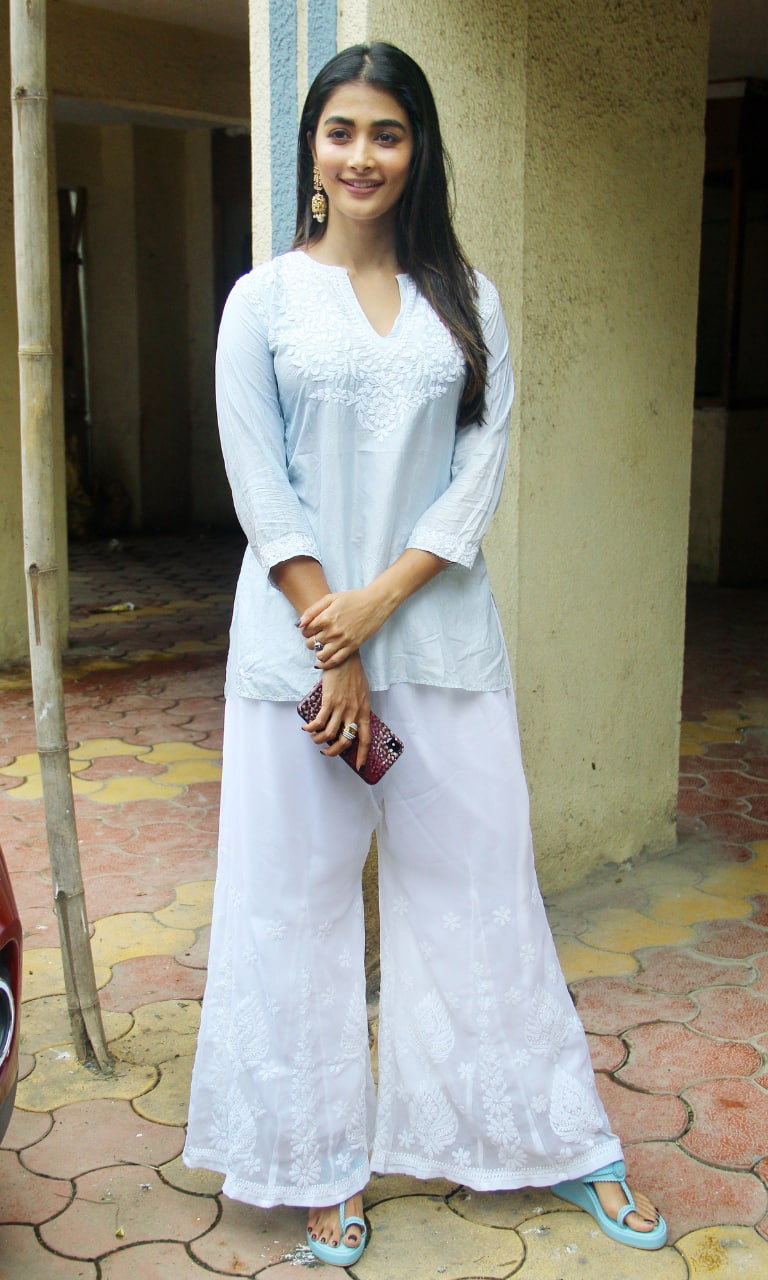 Rakul Preet Hot Pics In White Dress | South indian actress photo, Indian  actress photos, Bollywood fashion