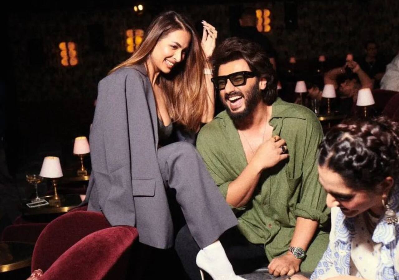 Malaika Arora shares almost bare body picture of Arjun Kapoor; latter reacts [View Pic]