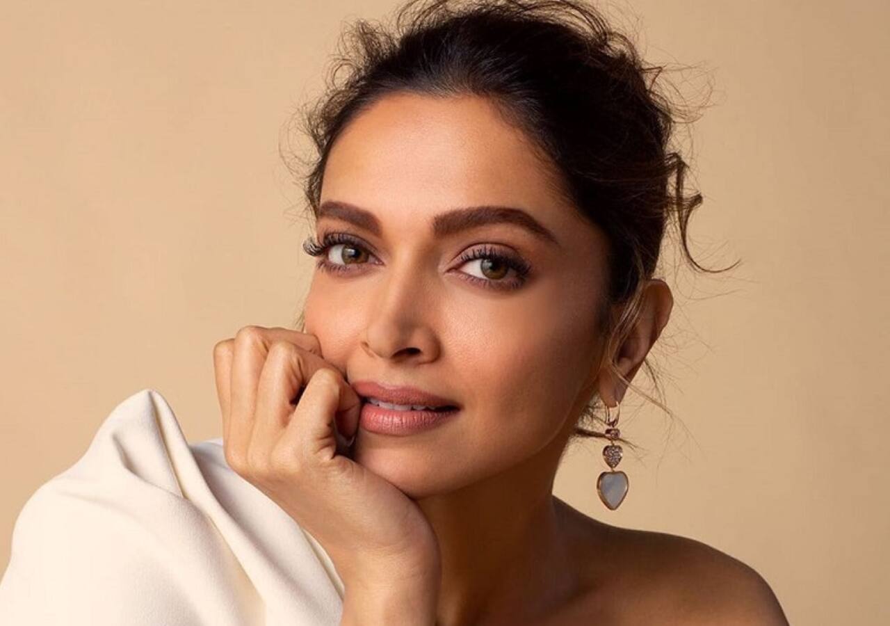 Deepika Padukone changes her social media DP to a picture of clouds; netizens wonder about her move