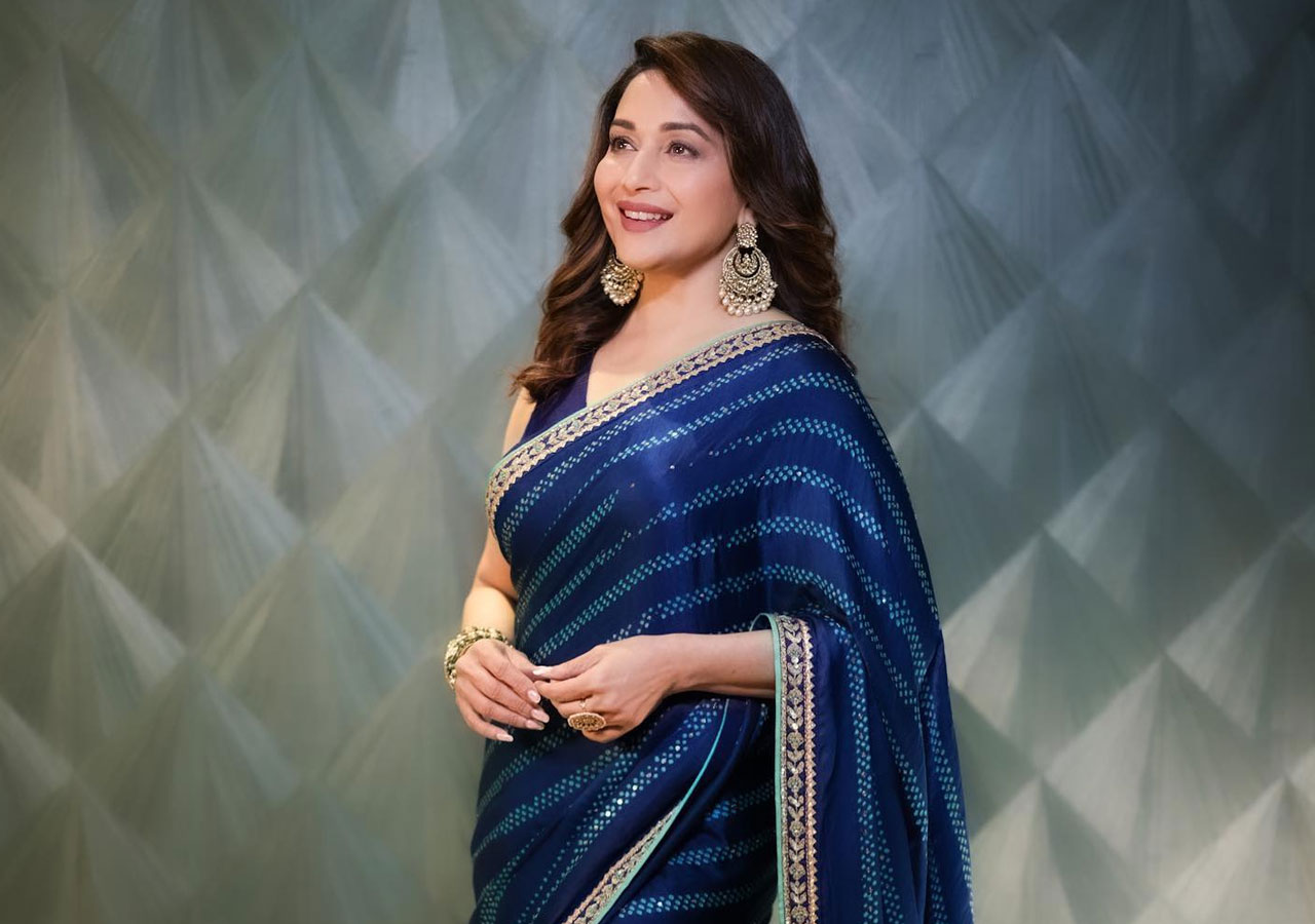 10 Times Madhuri Dixit Looked Graceful In A Saree And Swooned Many 10 Times Madhuri Dixit Looked Graceful In A Saree And Swooned Many