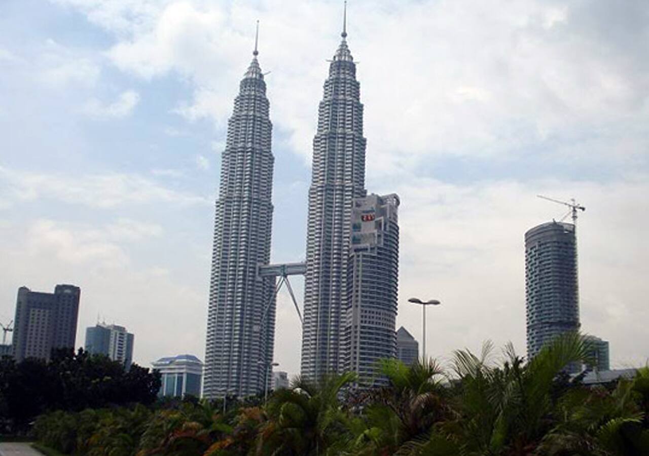 Don- Kaula Lumpur Don- Kaula Lumpur
