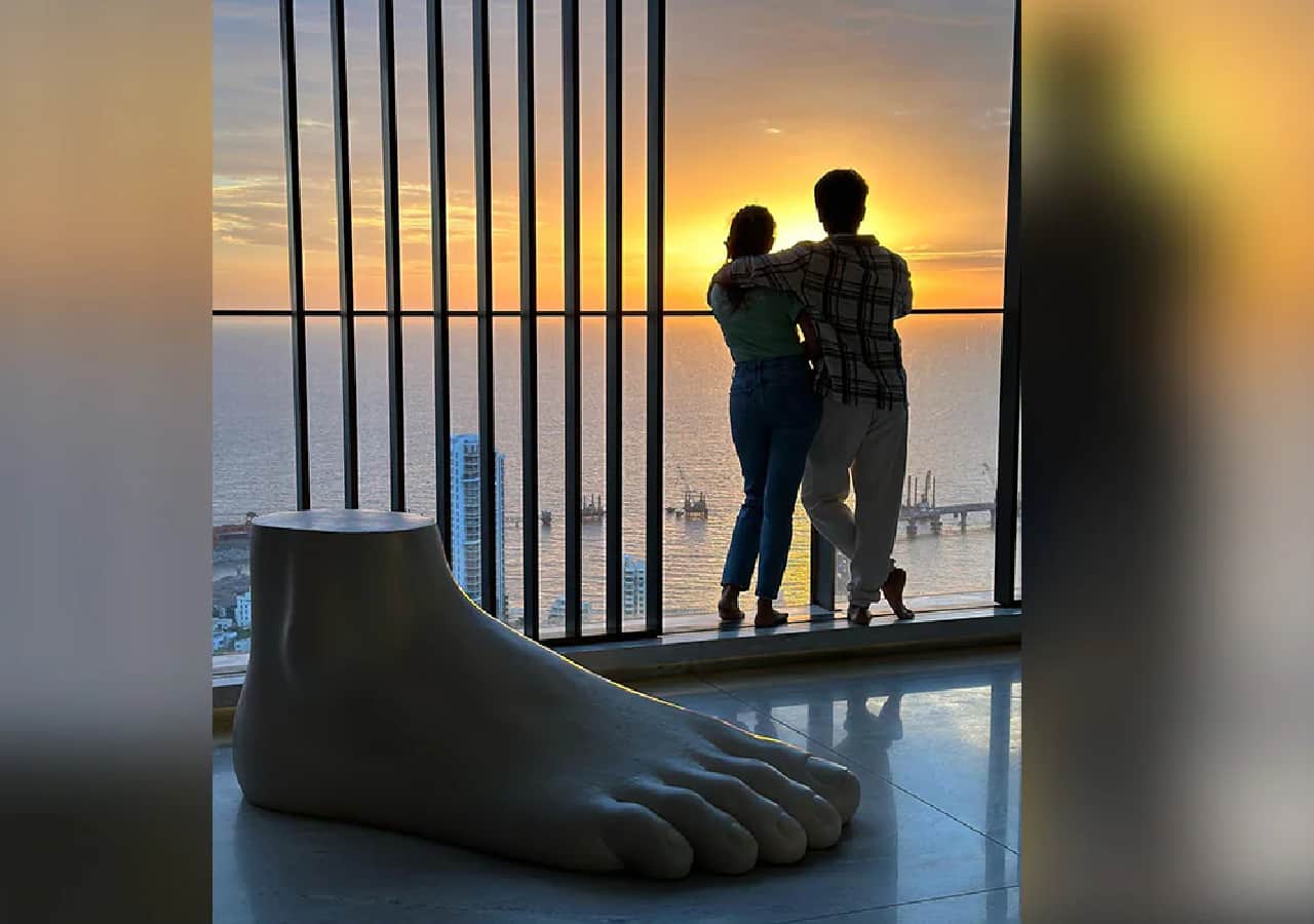 Shahid Kapoor-Mira Rajput's luxurious home with a giant foot