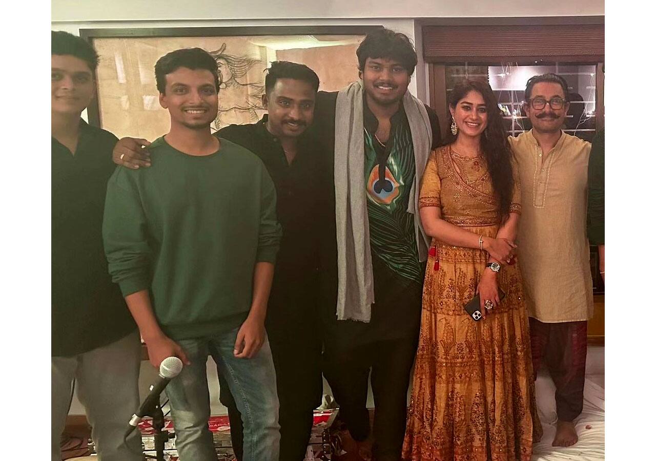 दादी को बर्थडे विश करने पहुंची थीं आइरा खान