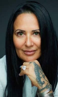 ठगी का शिकार हो चुके हैं ये बॉलीवुड सेलेब्स