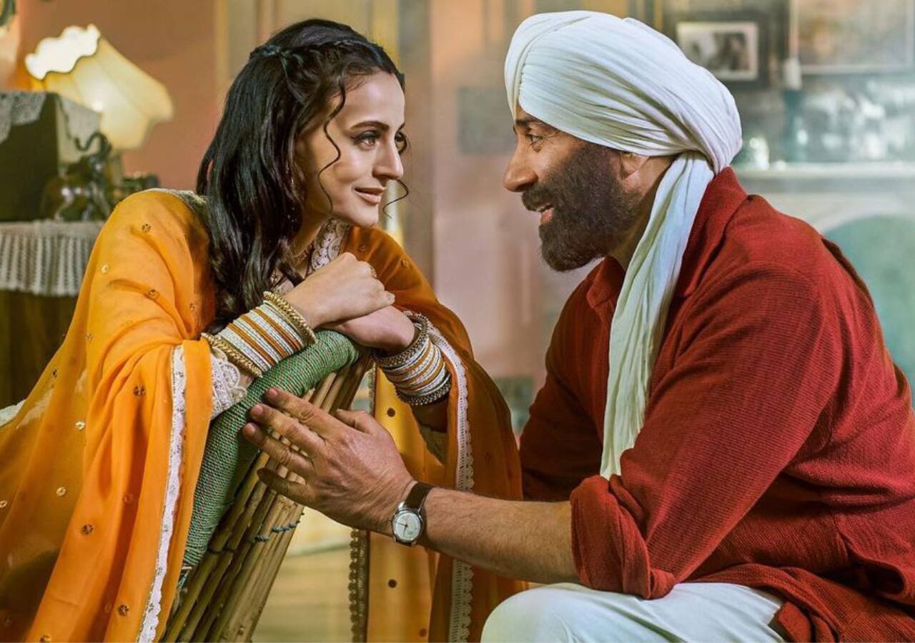 सिनेमाघरों में 'गदर' मचाने के लिए तैयार Sunny Deol, एक खरीदने पर मुफ्त मिलेगा एक टिकट