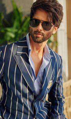 ओटीटी पर सबसे ज्यादा फीस वसूलते हैं ये 10 एक्टर्स