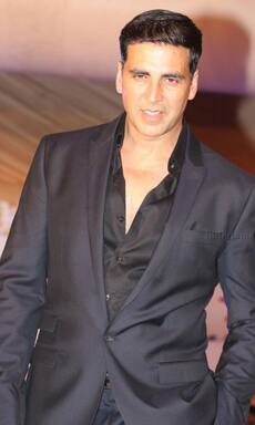 Top 10 Bollywood stars who can make you cry and laugh with their performance