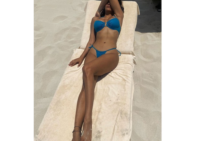 Esha Gupta is a sight to behold in this blue bikini.