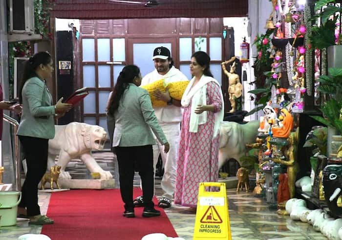 Dipika and Shoaib enjoying parenthood