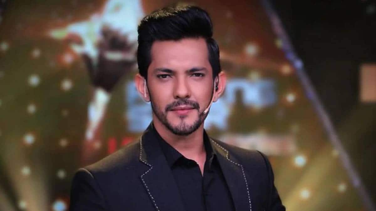 Aditya Narayan, Abhishek Bachchan and more star kids who couldn't touch the same highs as their parents - Vimarsana News