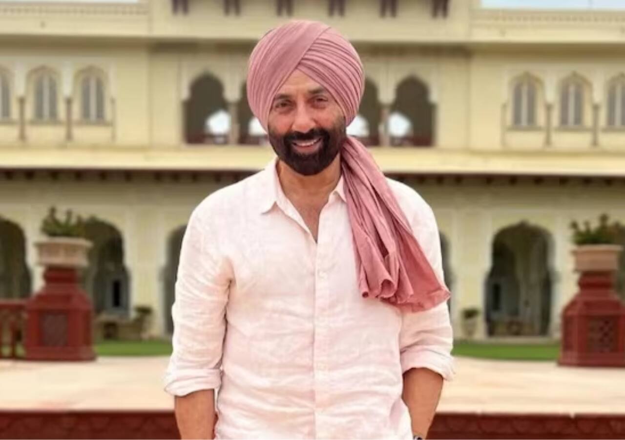 Gadar 2 star Sunny Deol is not comfortable kissing on-screen either 