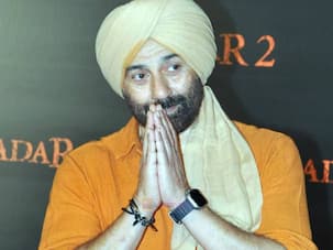 Gadar 2: Sunny Deol gets emotional as the film crosses Rs 400 crore amid his villa auction row