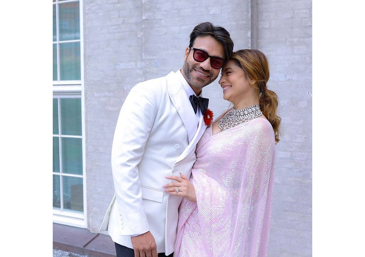 Ankita Lokhande and Vicky Jain are the mushiest lovebirds.