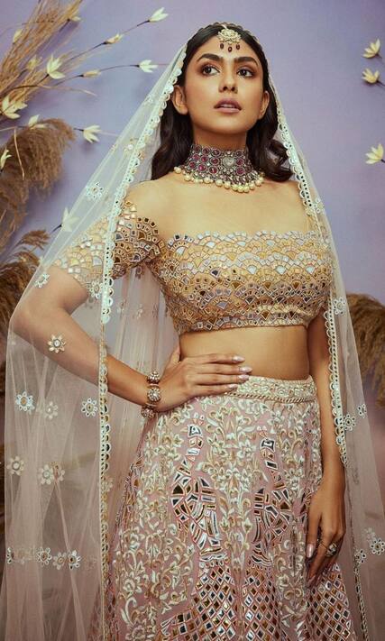 From lehenga to sari: 10 hot bridal looks to steal from Mrunal