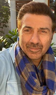 Gadar 2 star Sunny Deol and more top 10 Indian actors who are king of 200 crore club