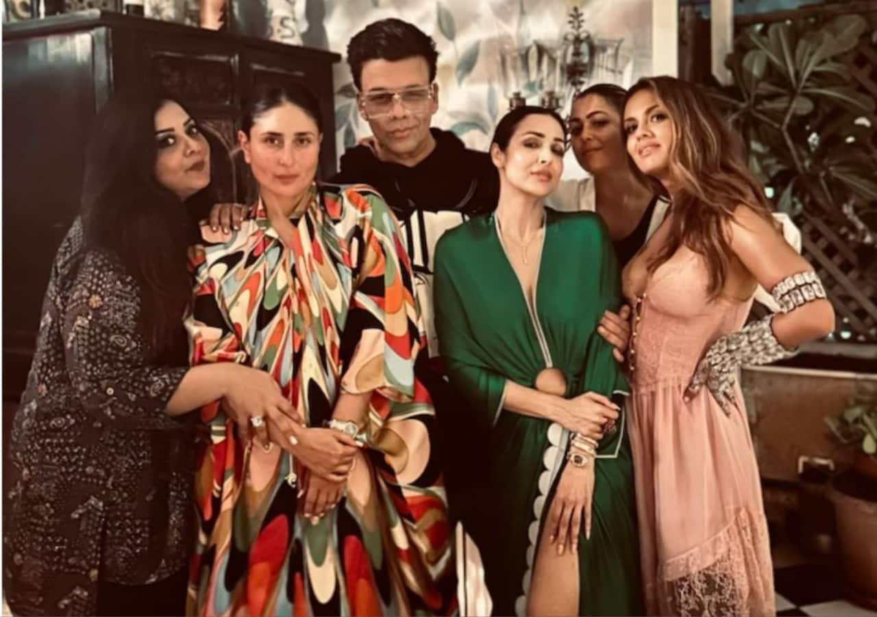 Inside Kareena Kapoor Khan s House Party With Karan Johar Malaika inside-kareena-kapoor-khan-s-house-party-with-karan-johar-malaika