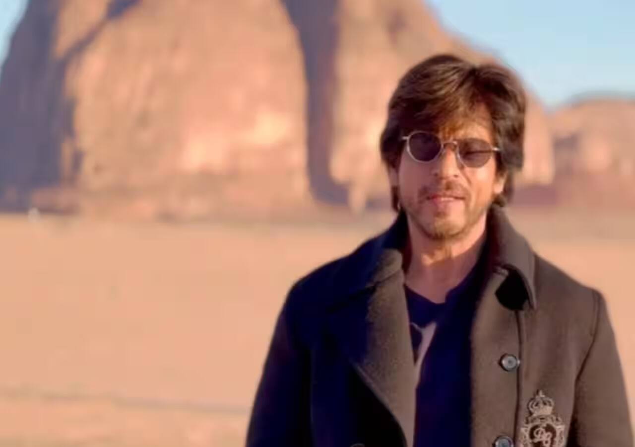Shah Rukh Khan confirms Dunki release date in the wittiest way possible