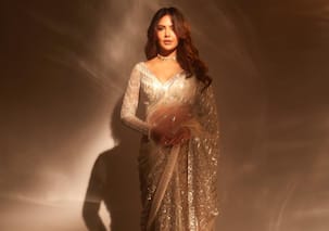 Esha Gupta birthday: Aashram 3 actress' bold and sensational looks in bikinis will set the internet on fire