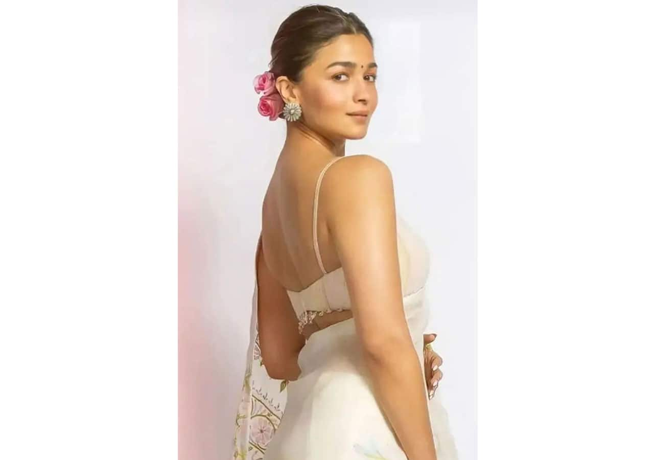 Alia Bhatt looks drop-dead gorgeous