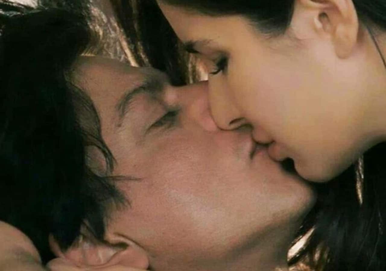 Shah Rukh Khan and Katrina Kaif lock lips in Jab Tak Hai Jaan