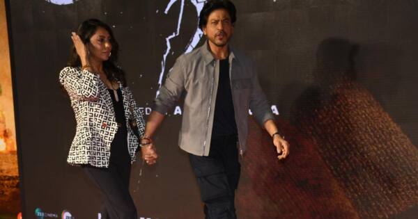 La star de Jawan Shah Rukh Khan et son épouse Gauri Khan font une entrée fracassante pour célébrer le grand succès de Sunny Deol
