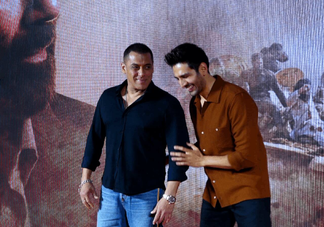 Gadar 2 success bash: Kartik Aaryan-Salman Khan's fan banter