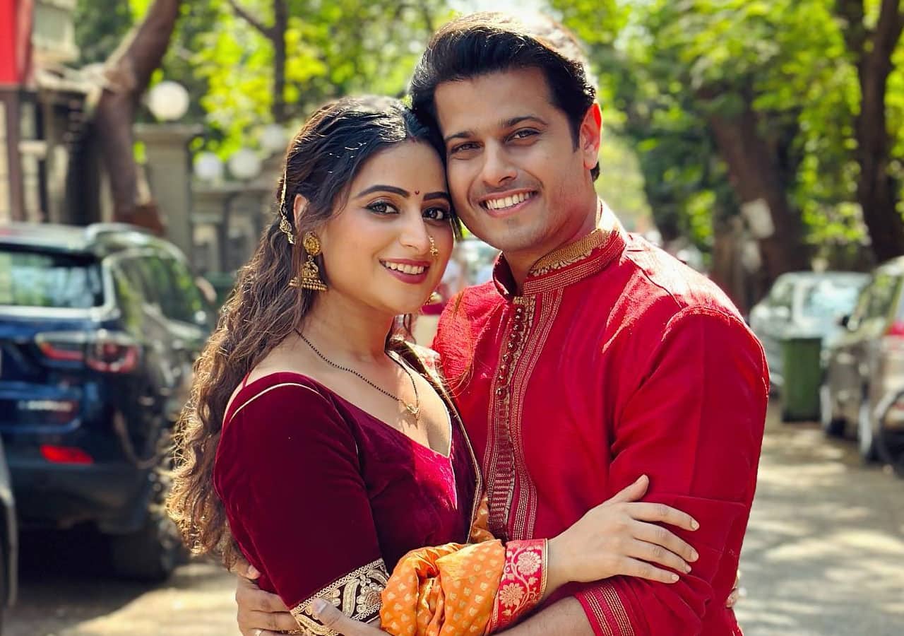 বিগ বস 17: ঐশ্বর্য শর্মা, অঙ্কিতা লোখান্ডে শোতে অংশ নেবেন বিগ বস 17: ঐশ্বর্য শর্মা, অঙ্কিতা লোখান্ডে শোতে অংশ নেবেন