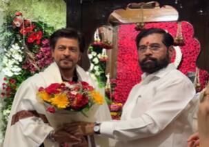 Shah Rukh Khan visits Maharashtra CM Eknath Shinde’s Ganpati; gets a King's welcome [Watch video]