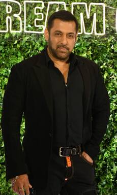 Salman Khan, Rekha, Vidya Balan and other stars arrive in style for Hema Malini's grand birthday bash