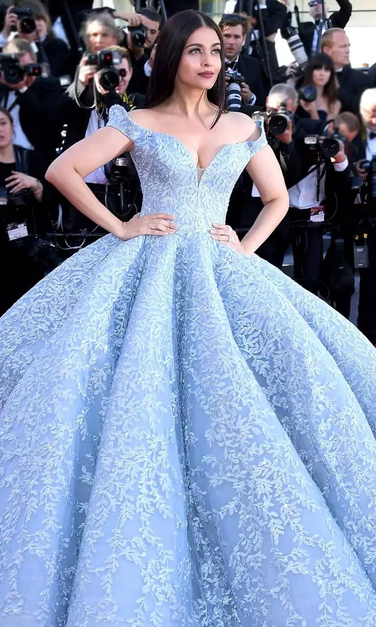 We asked ChatGPT about Aishwarya Rai Bachchan's best Cannes look and here's  the reply! | Times of India