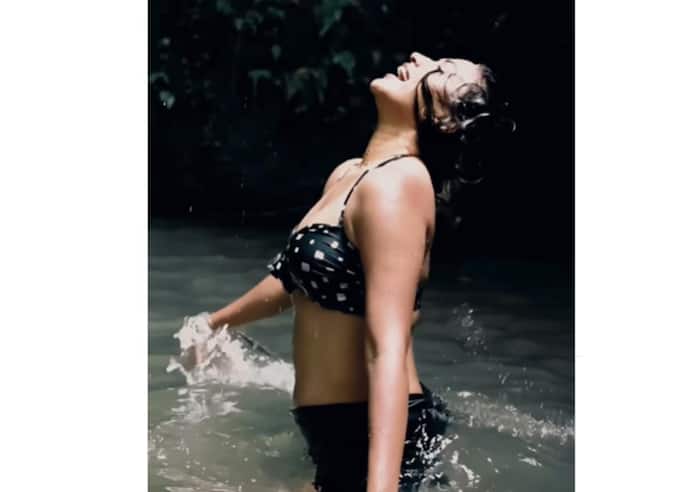 Amala Paul looks flawless