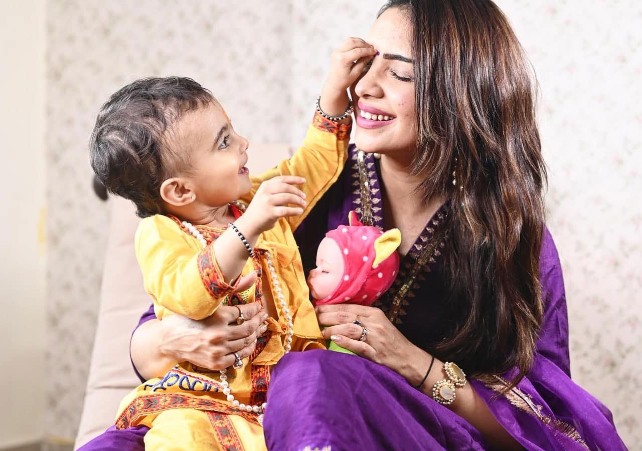 bollywoodlife.com photo