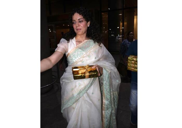 कंगना रनौत ने पहना हुआ था पफ स्लीव ब्लाउज