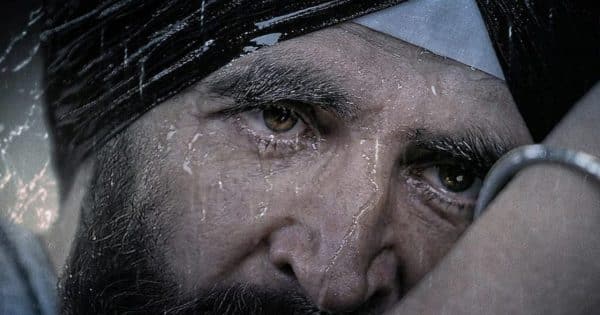 Mission Raniganj Movie review: Netizens want National Award for Akshay Kumar for his heroic performance