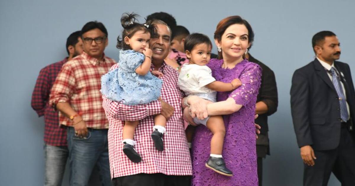 isha-ambani-kids-1st-birthday-katrina-kaif-kiara-advani-and-more
