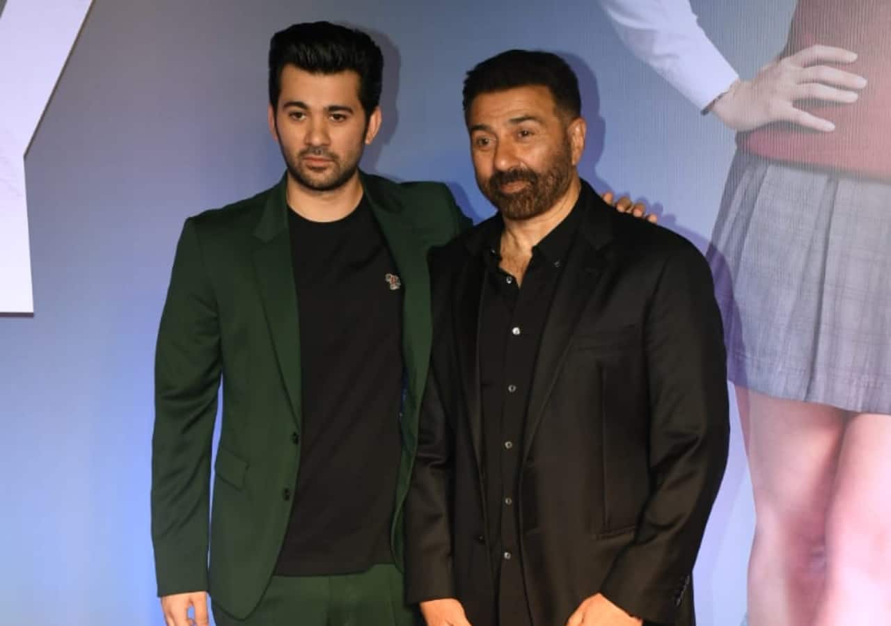 Sunny Deol attends the screening with her son Karan Deol