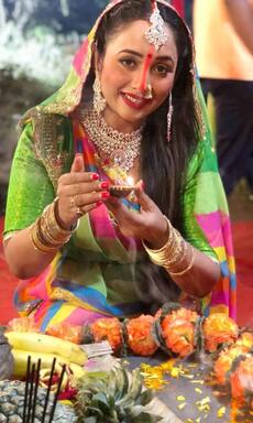 Chhath Puja 2023: Bhojpuri stars who celebrate the festival