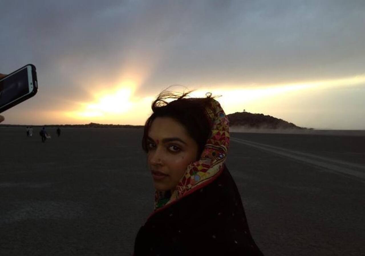 The beautiful Leela, that is, Deepika Padukone catching up on the sun set? 