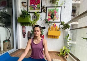 5 Decor items to give your balcony a filmy look; Get these pocket-friendly items with amazing discounts