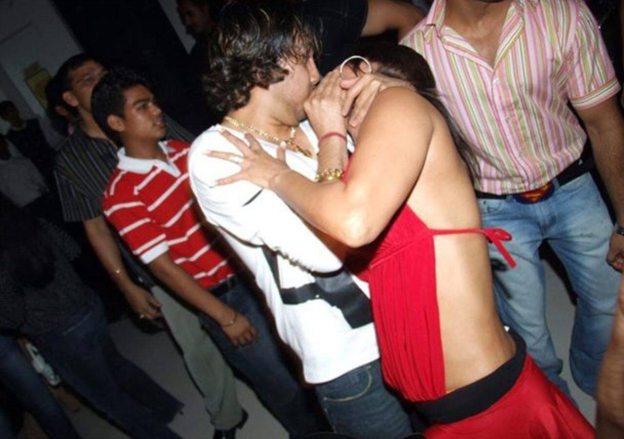 राखी सावंत को जबरदस्ती किस करने पर मीका सिंह पर हुआ था केस