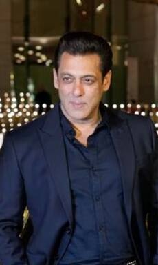 Salman Khan and other celebrities who share the same birthday as their family members