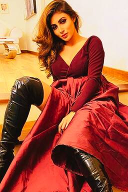 Christmas 2023 fashion inspiration from Shivangi Joshi, Pranali Rathod and other TV divas
