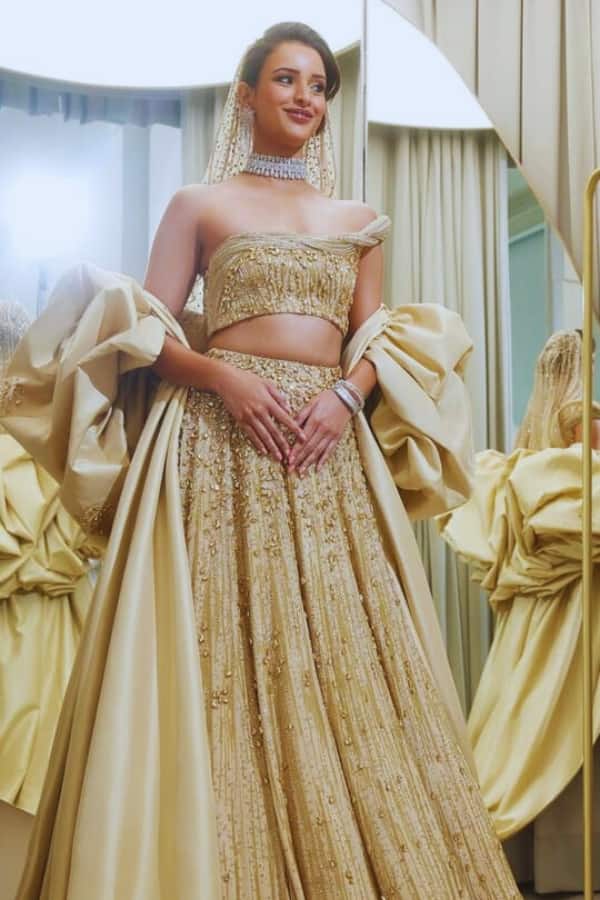 Gaurav Gupta sparkles with Janhvi Kapoor at India Couture Week