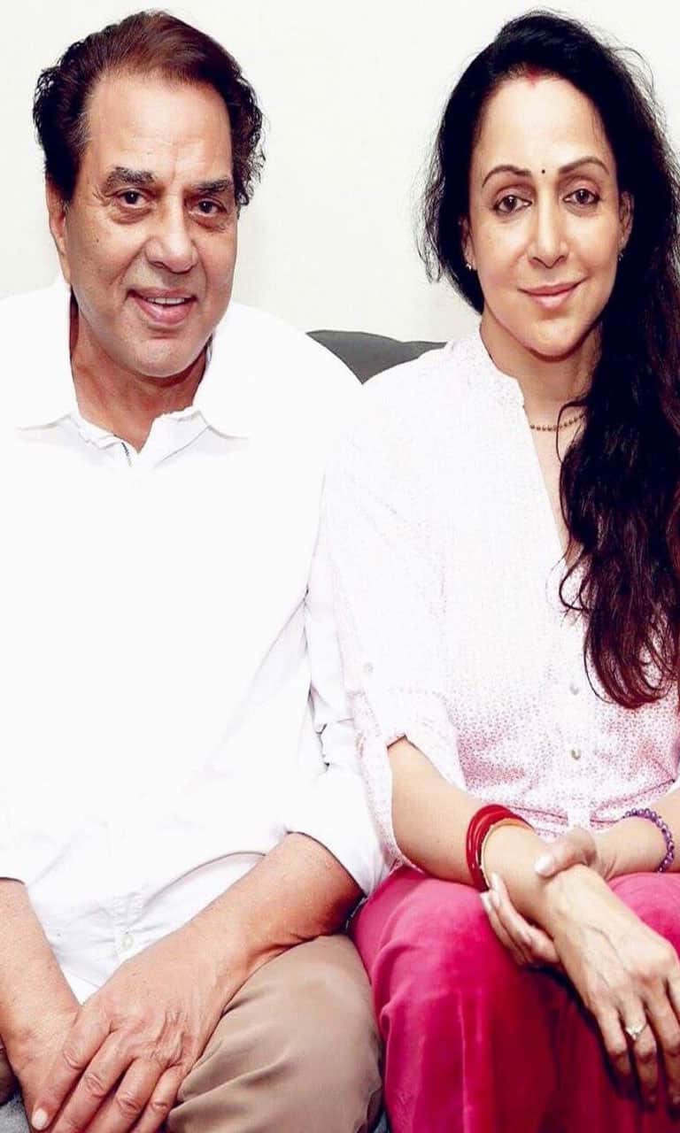 Why did Dharmendra marry Hema Malini, what happened to first wife Prakash  Kaur?, image size:768x1280