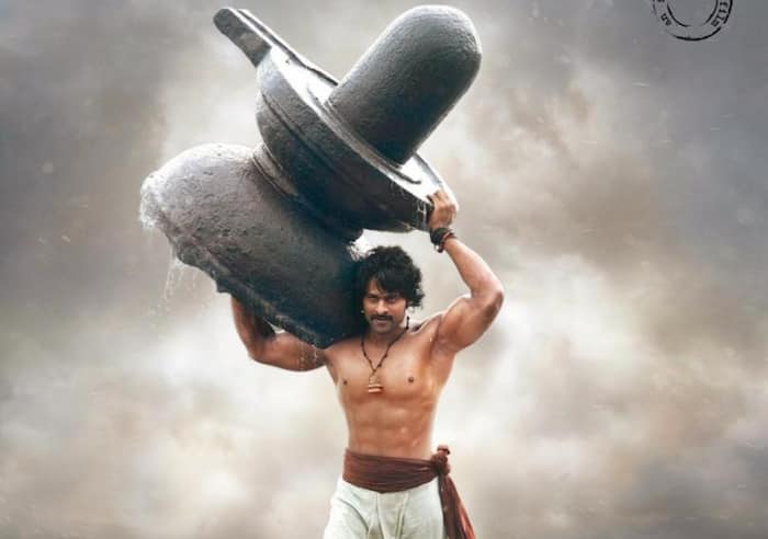 बाहुबली ने भी कमाए थे 100 करोड़