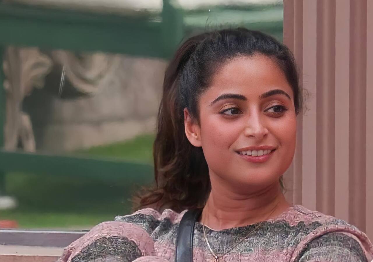 Top 10 tv personalities of the week 50 मुनव्वर फारूकी से लेकर शिवांगी